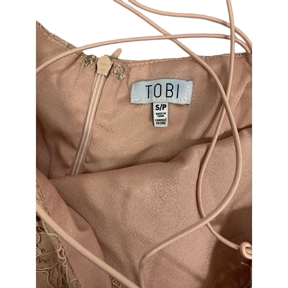 Tobi Women’s Lace Sleeveless Dress - Picture 3 of 6